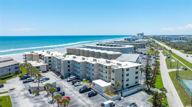 4811 SAXON DRIVE A-203, New Smyrna Beach, FL 32169