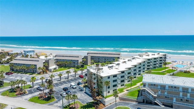 4811 SAXON DRIVE A-203, New Smyrna Beach, FL 32169