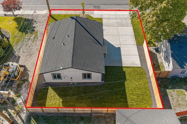 2452 W ROWAN Ave, Spokane, WA 99205