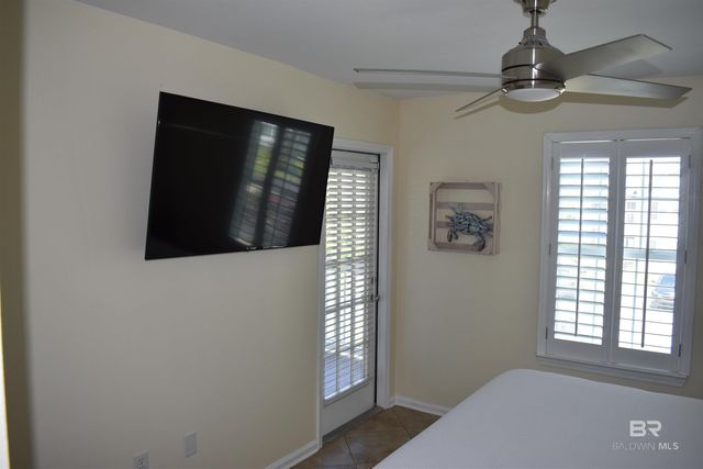 6194 St Hwy 59 E7, Gulf Shores, AL 36542