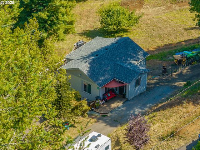 55593 GLEN AIKEN CREEK Rd, Coquille, OR 97423