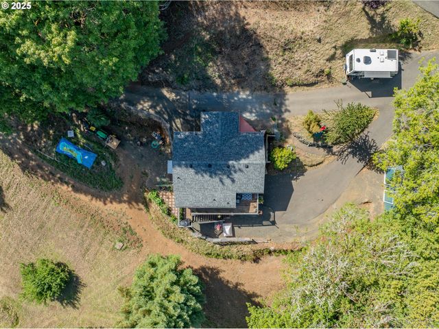 55593 GLEN AIKEN CREEK Rd, Coquille, OR 97423