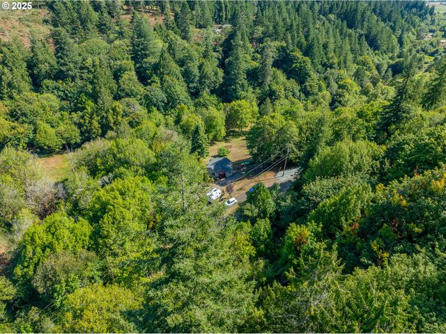 55593 GLEN AIKEN CREEK Rd, Coquille, OR 97423