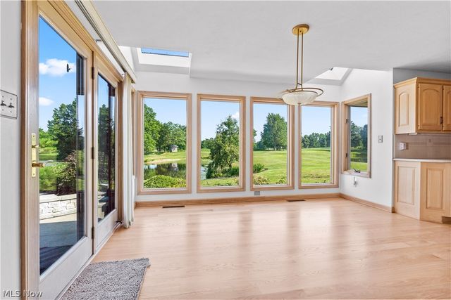 3855 Weymouth Woods Drive, Medina, OH 44256