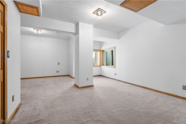 3855 Weymouth Woods Drive, Medina, OH 44256