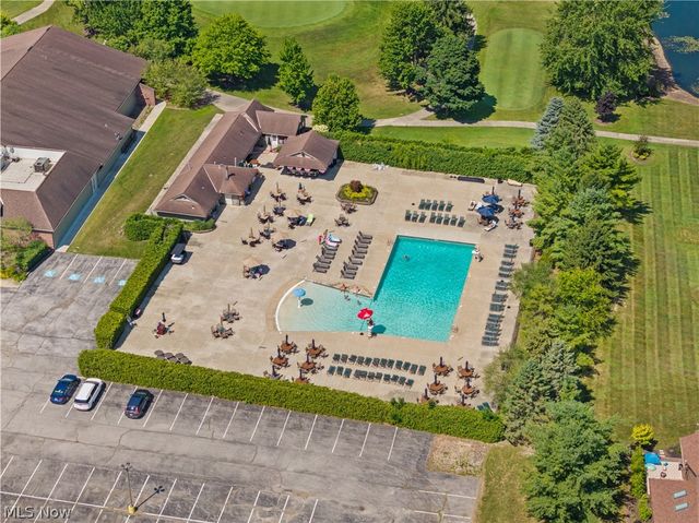3855 Weymouth Woods Drive, Medina, OH 44256