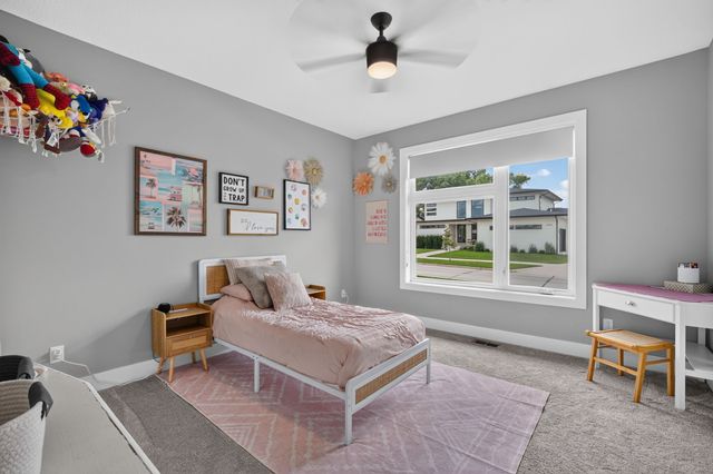 3679 Westgate Parkway, Clive, IA 50325