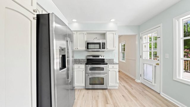 4715 N Forest Road, Hixson, TN 37343