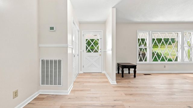 4715 N Forest Road, Hixson, TN 37343
