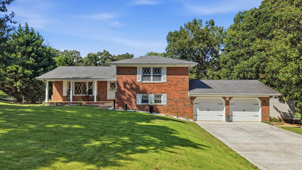4715 N Forest Road, Hixson, TN 37343