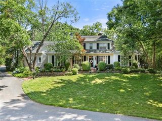 2792 Fieldwood Court, Winston-salem, NC 27106