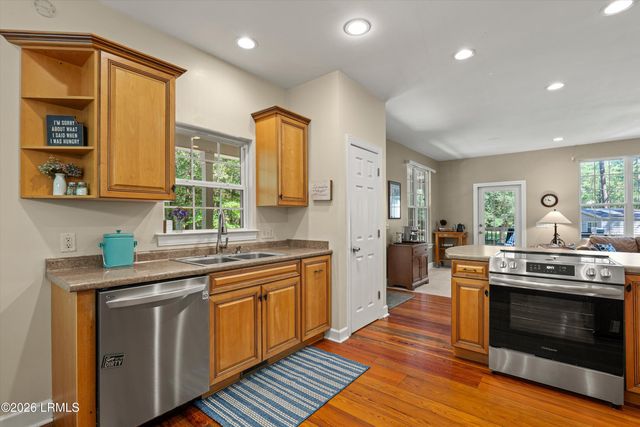 457 Ridgecut Road, Early Branch, SC 29916