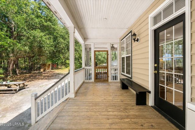 457 Ridgecut Road, Early Branch, SC 29916