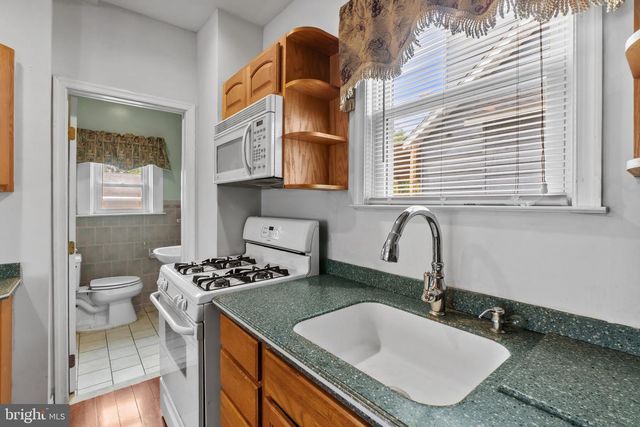 2827 FLEETWOOD AVE, Baltimore, MD 21214