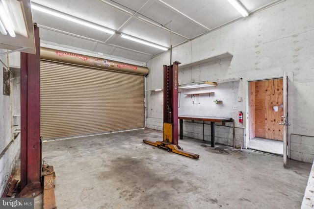 2827 FLEETWOOD AVE, Baltimore, MD 21214