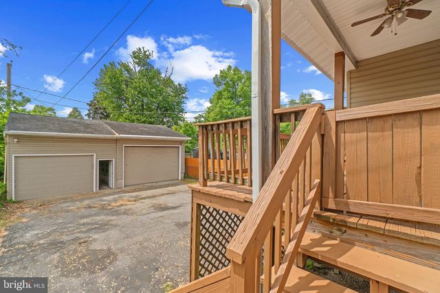 2827 FLEETWOOD AVE, Baltimore, MD 21214