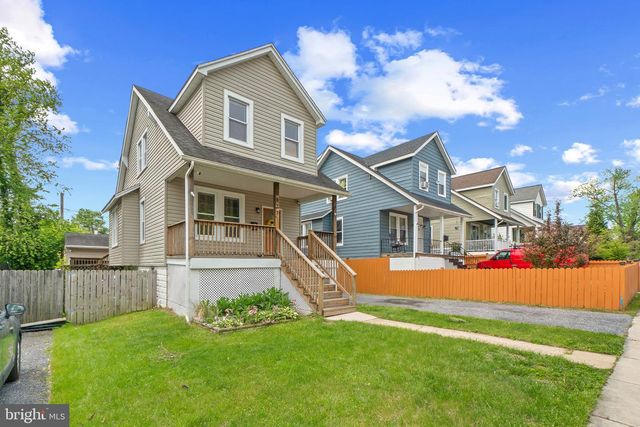 2827 FLEETWOOD AVE, Baltimore, MD 21214