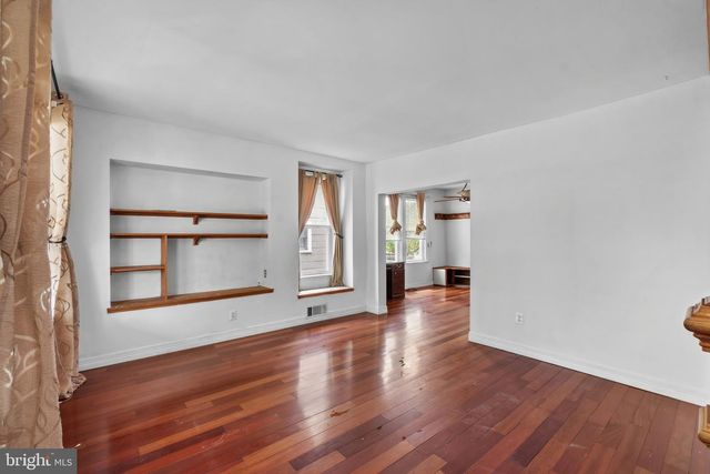 2827 FLEETWOOD AVE, Baltimore, MD 21214