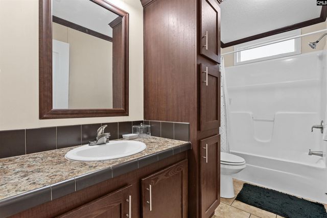 1976 Spring Hill Road, Gilbert, SC 29054