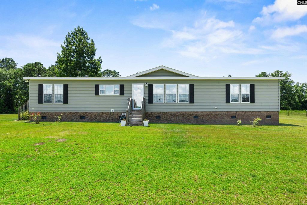 1976 Spring Hill Road, Gilbert, SC 29054