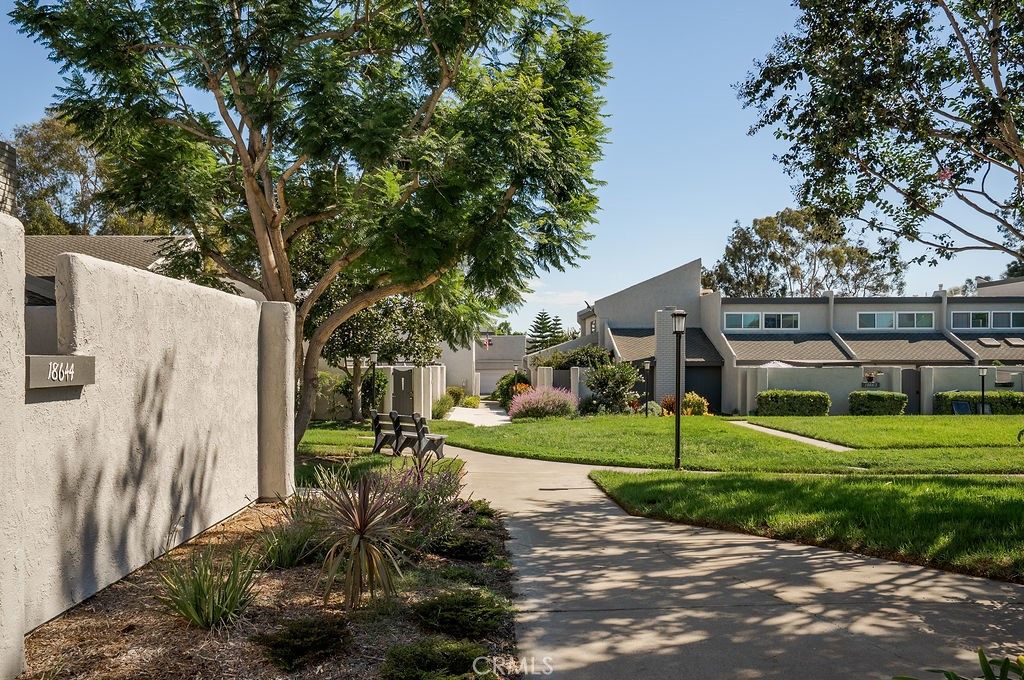 18644 Applewood, Huntington Beach, CA 92646 — photo 3