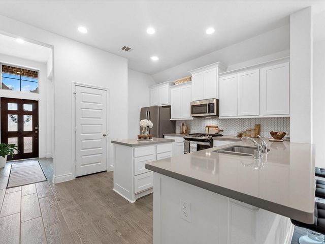 24543 Songlark Bend Drive, Tomball, TX 77375