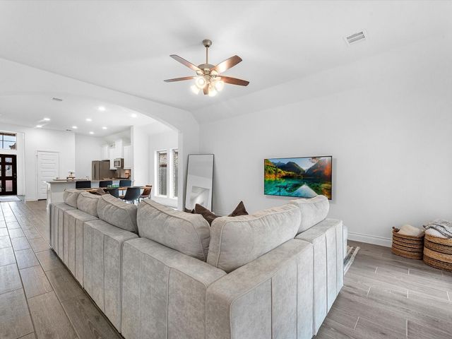 24543 Songlark Bend Drive, Tomball, TX 77375