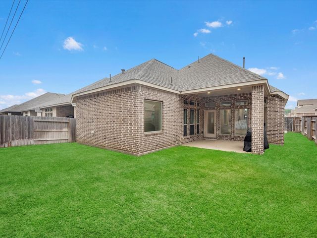 24543 Songlark Bend Drive, Tomball, TX 77375