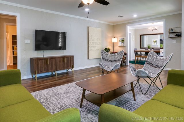 701 W Locust Street, Durant, OK 74701