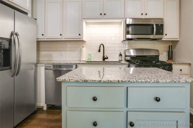 701 W Locust Street, Durant, OK 74701