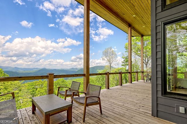 602 Charmont Drive, Tiger, GA 30576