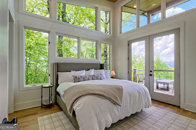 602 Charmont Drive, Tiger, GA 30576