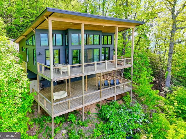 602 Charmont Drive, Tiger, GA 30576