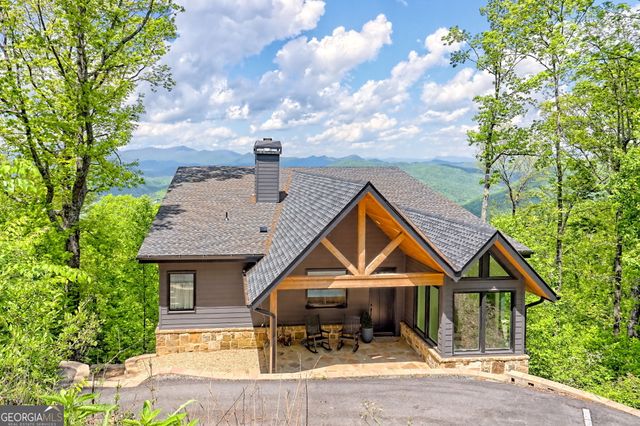 602 Charmont Drive, Tiger, GA 30576