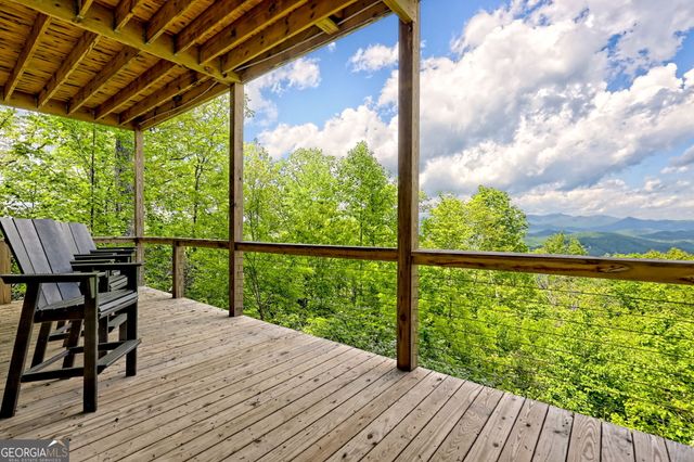 602 Charmont Drive, Tiger, GA 30576