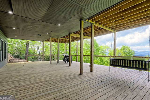 602 Charmont Drive, Tiger, GA 30576