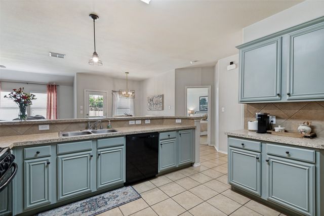 2107 Thistle Lane, Forney, TX 75126