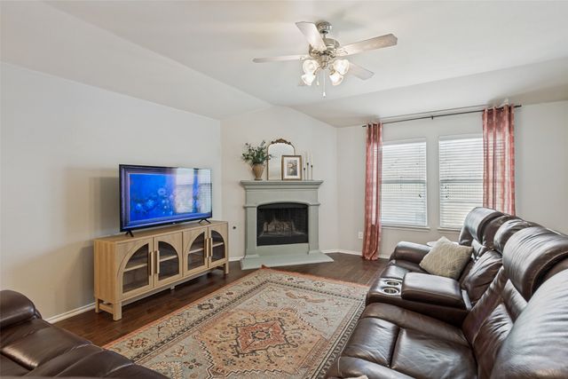 2107 Thistle Lane, Forney, TX 75126