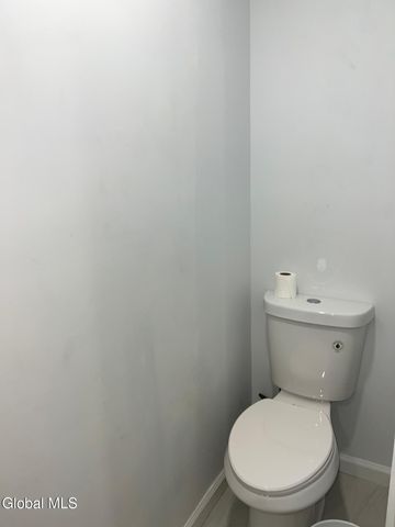 351 4th Street 2, Troy, NY 12180