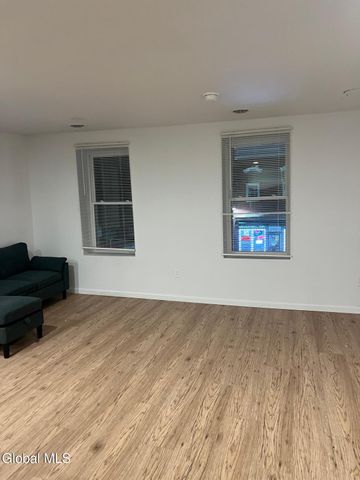351 4th Street 2, Troy, NY 12180