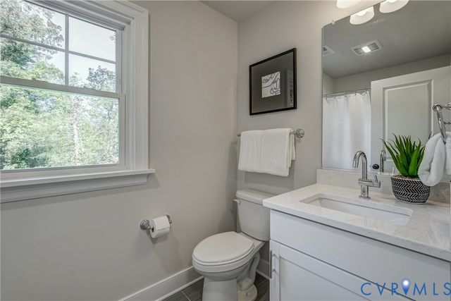 5400 Belmont Rd, Chesterfield, VA 23234