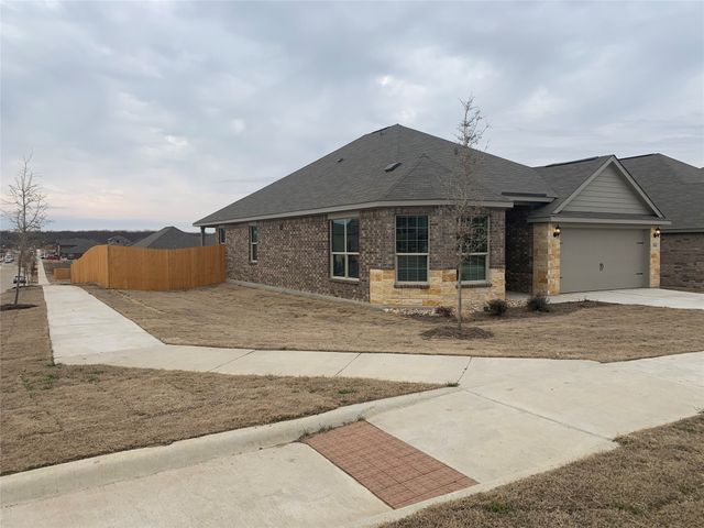 5301 Persimmon Drive, Denton, TX 76207