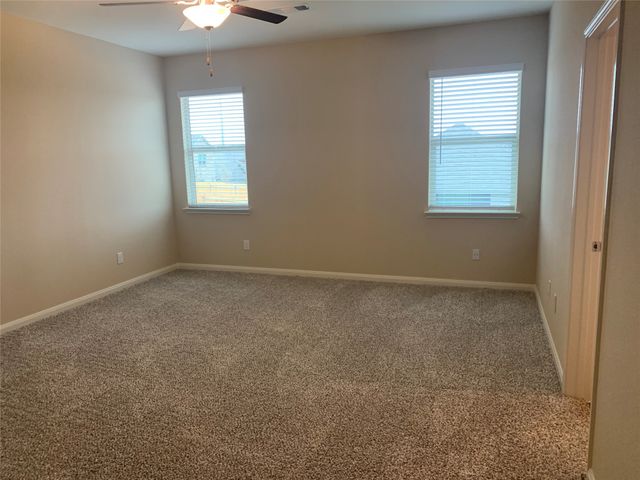 5301 Persimmon Drive, Denton, TX 76207