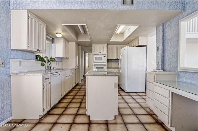 107 Sundance Court, Santa Teresa, NM 88008