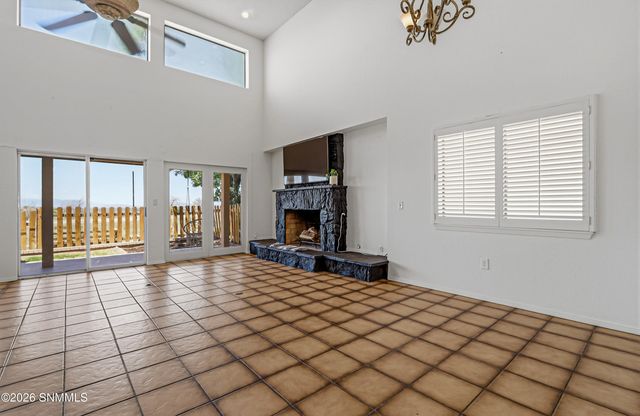 107 Sundance Court, Santa Teresa, NM 88008
