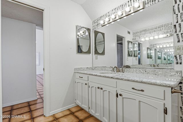 107 Sundance Court, Santa Teresa, NM 88008