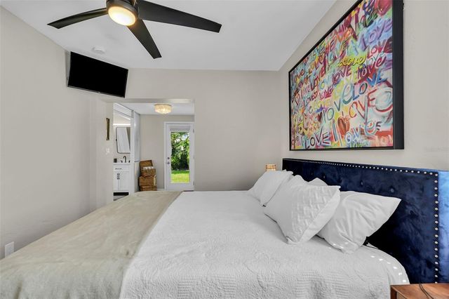 564 70TH AVENUE, St Pete Beach, FL 33706