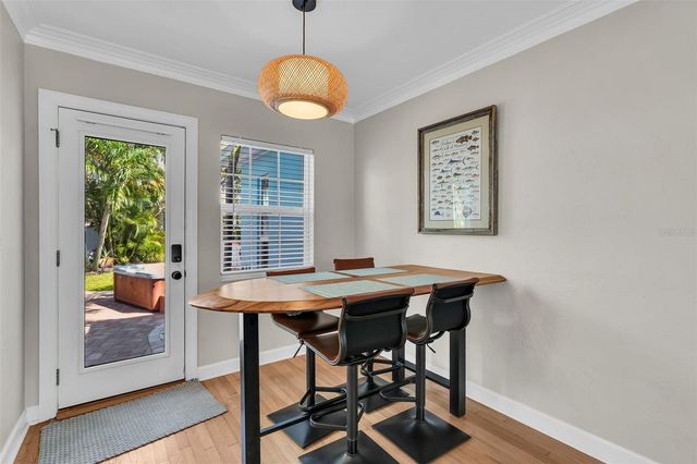 564 70TH AVENUE, St Pete Beach, FL 33706
