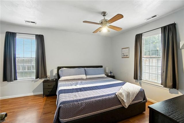 1905 Dolina DR, Virginia Beach, VA 23464