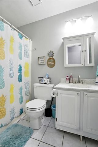 1905 Dolina DR, Virginia Beach, VA 23464
